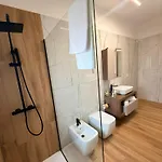 Palazzo Del Toro 2 Guest house