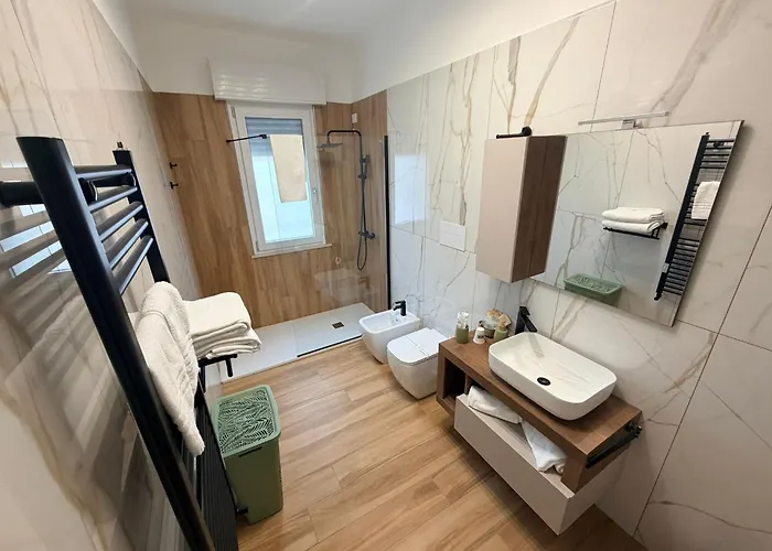 Palazzo Del Toro 2 4*