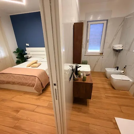 Palazzo Del Toro 2 4* Montesilvano