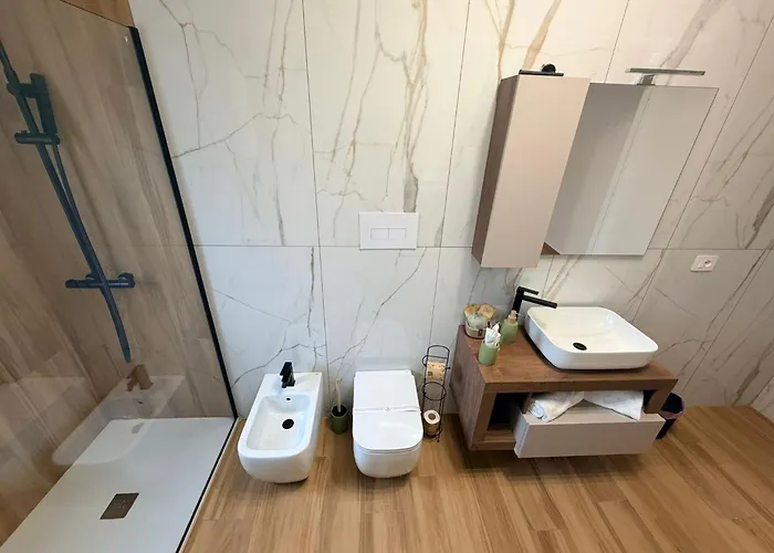 Palazzo Del Toro 2 Montesilvano Marina